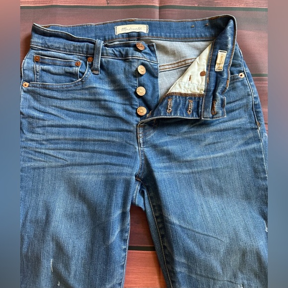 Madewell Cali-Demi Boot Jeans 26 High Rise Distressed 
 Raw Hems Button fly - Picture 7 of 11